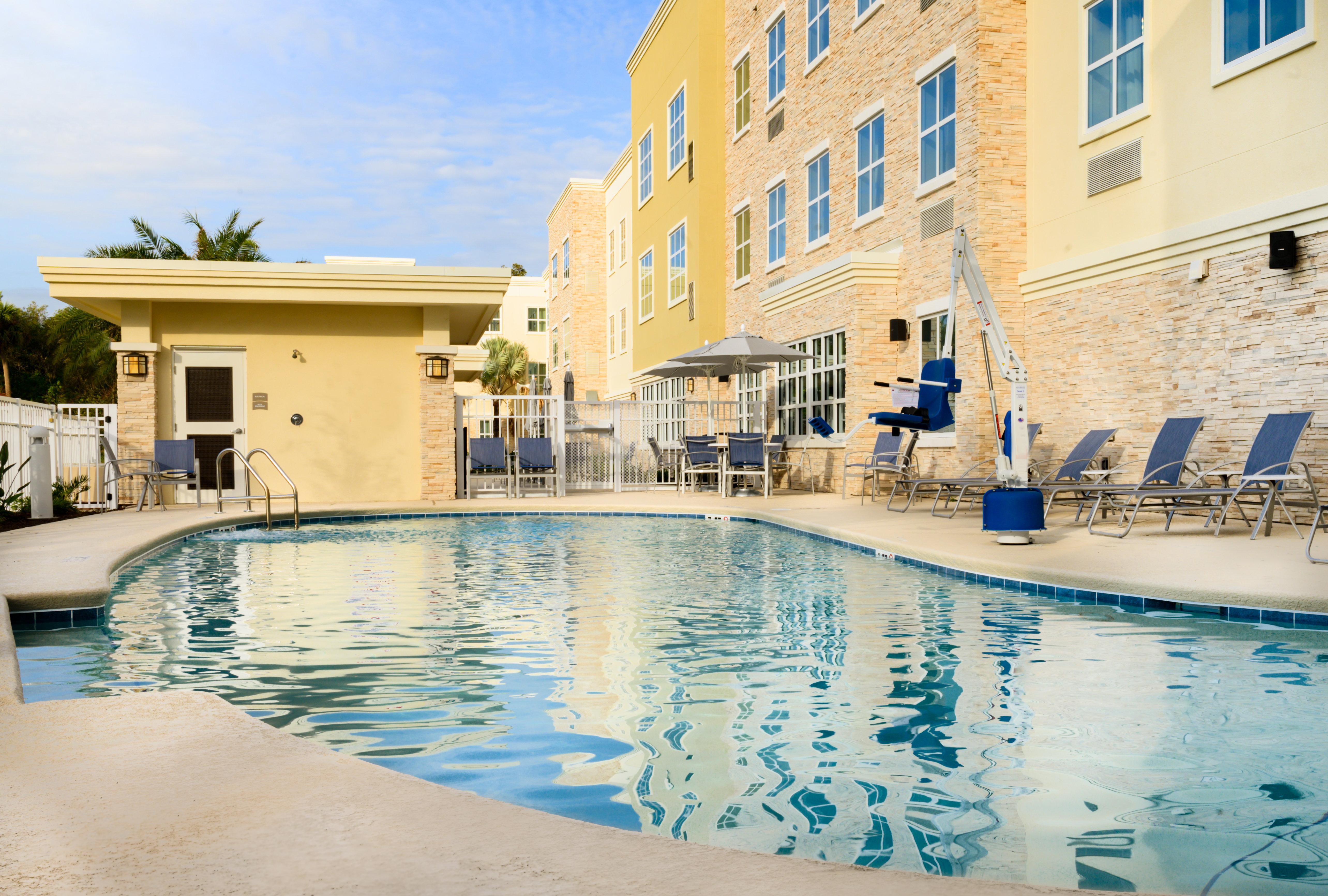 Staybridge Suites - Vero Beach By Ihg Exterior photo